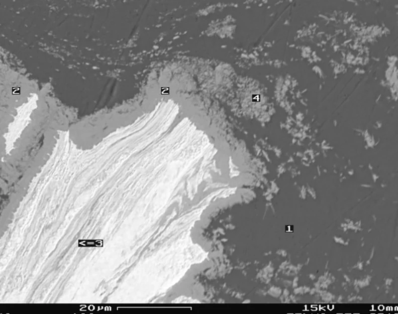 electron-microscopical view on Al-Fe interface